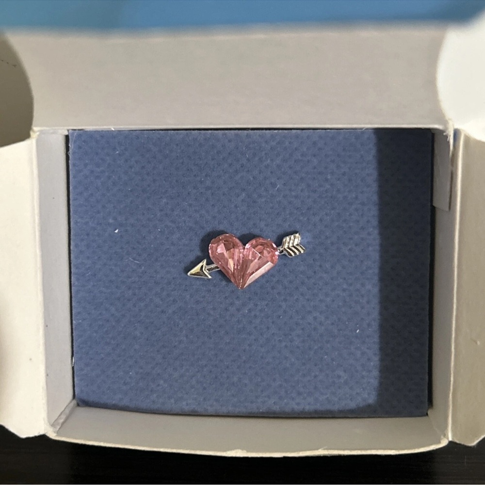 3 for $20 Avon Light Rose Heart With Arrow Tac Pin Silvertone